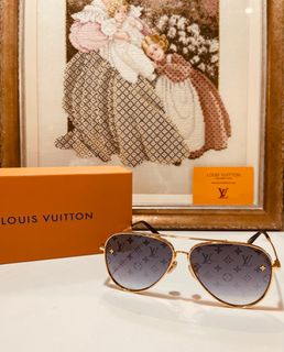 LV 2023 My Monogram Light Square Sunglasses 方型太陽眼鏡, 名牌, 飾物及配件- Carousell