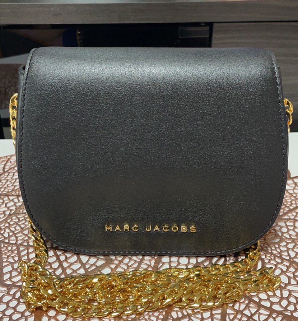 Marc Jacobs Chain Sling Bag on Carousell