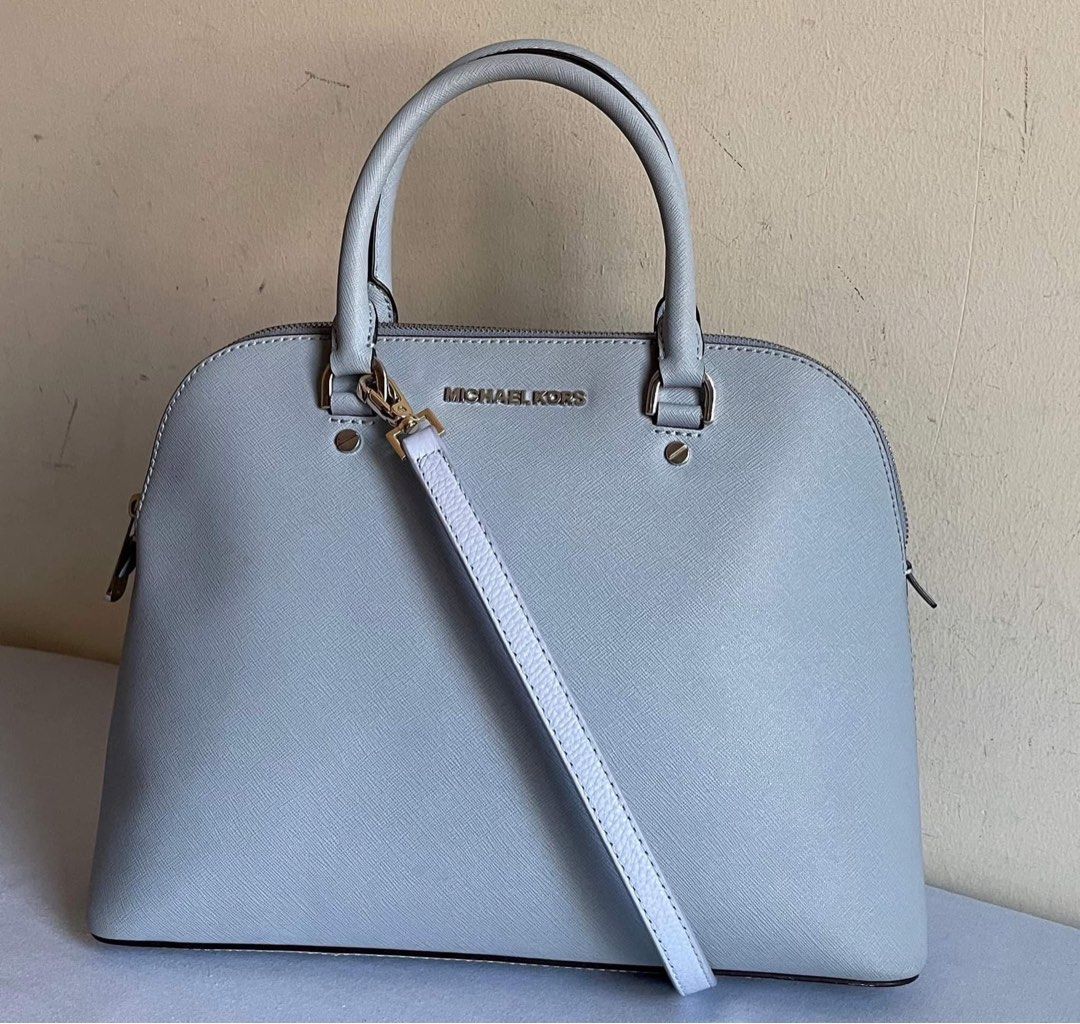 michael kors charlotte tote bag, Luxury, Bags & Wallets on Carousell