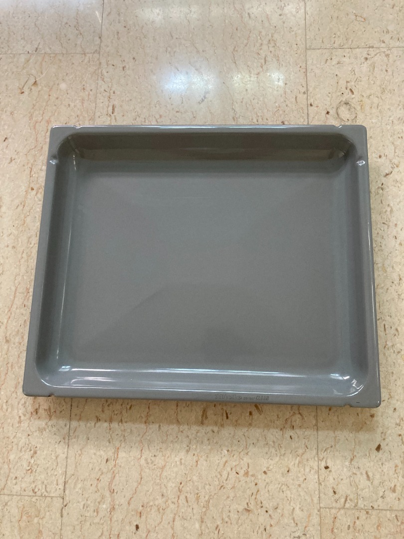 Miele Classic Oven Roasting Tray (79 Off), TV & Home Appliances