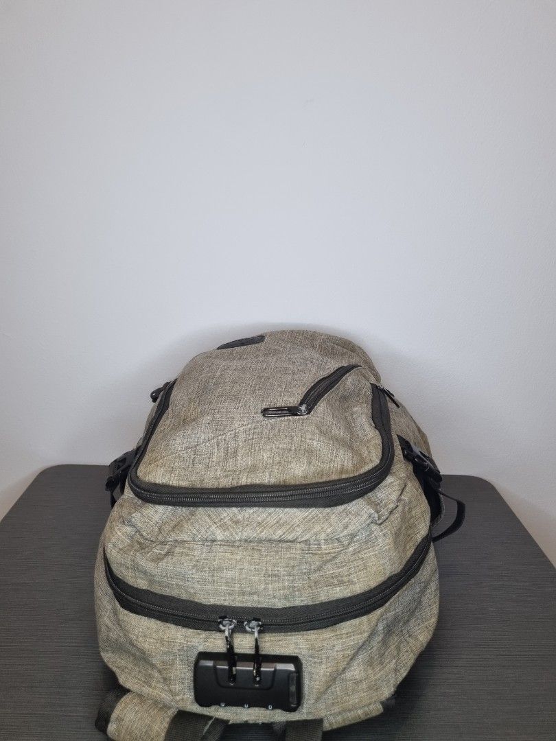 Multi Function Travel Backpack (Category: Backpacks) located in Bayan Lepas. Submitted by sherylgs (Listing ID 1250633888, Image 3). Description: Used this to carry my laptop and for travelling. It has a card compartment on the left strap, which is convenient to keep cards for easy access. It also has a passthrough function for earphones and power bank. Reason to sell: Bought a new laptop which was too big to fit in this bag..