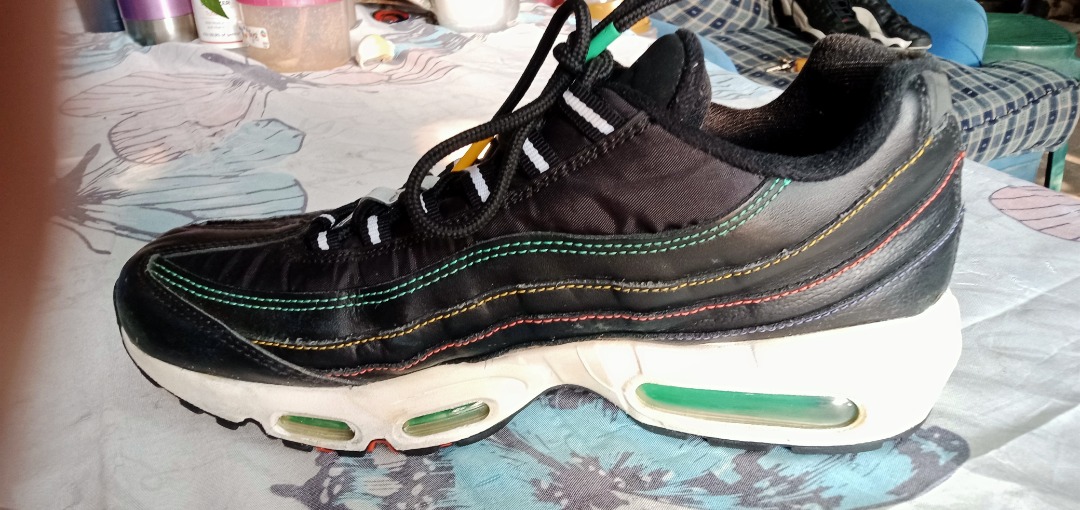 Nike air max 95 se shop black flash crimson kinetic green men s shoe