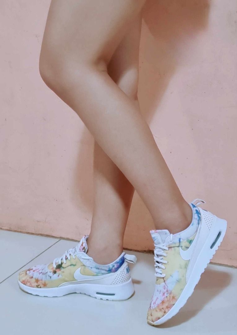 Nike air max thea flower store