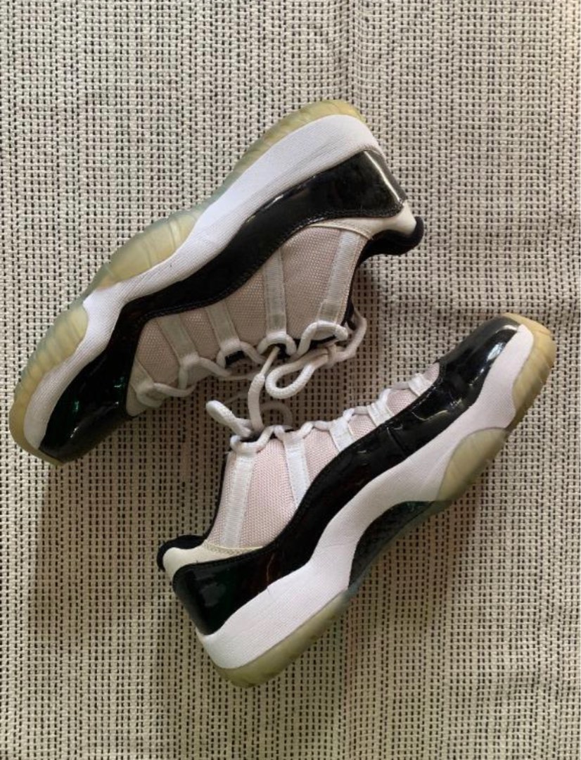 aj11 black white