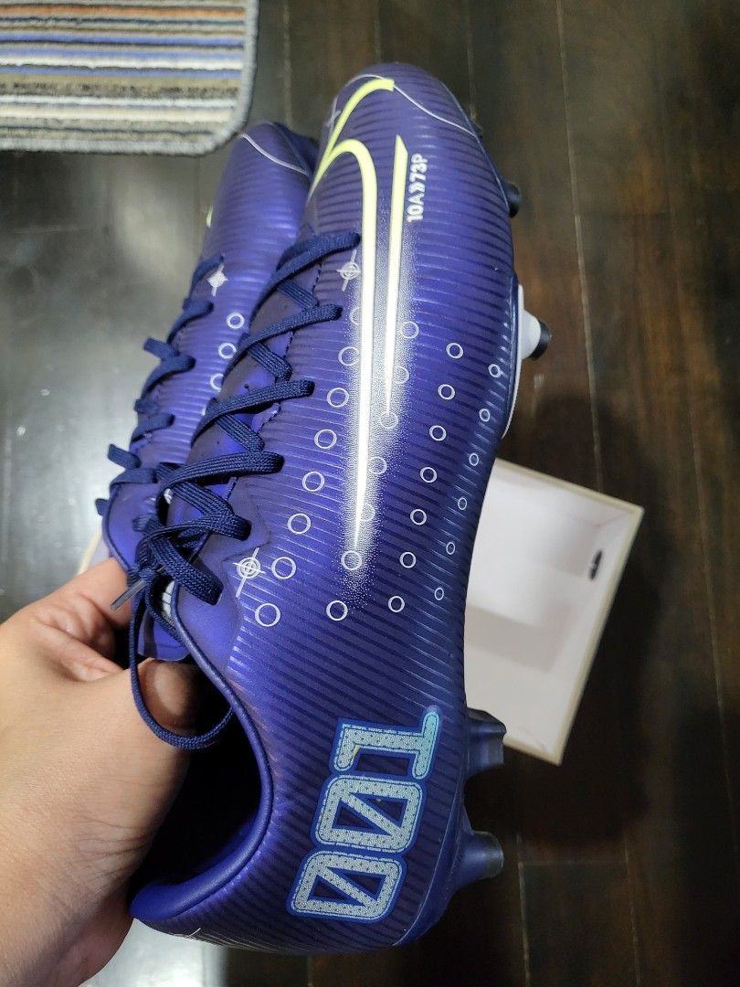 nike football shoes for men