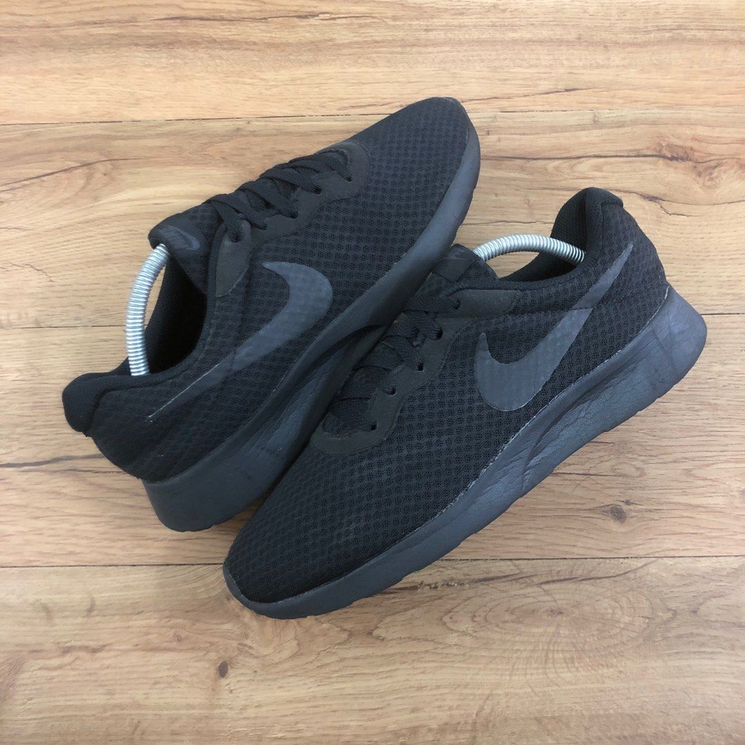 Nike discount tanjun 9.5