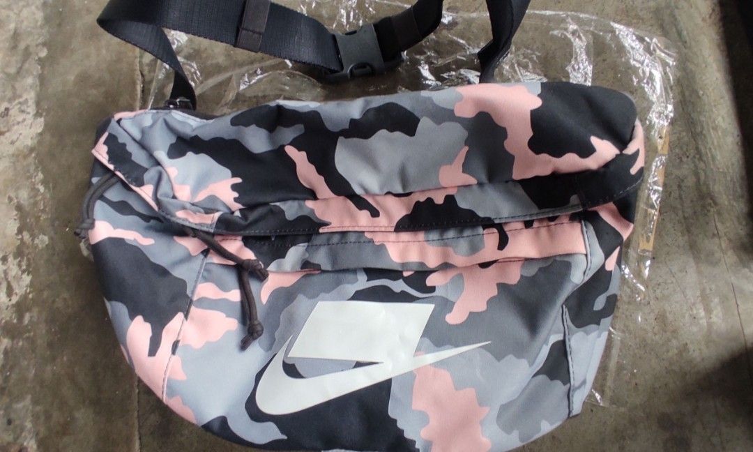 Nike Tech Hip bag Men s Fashion Bags Sling Bags on Carousell
