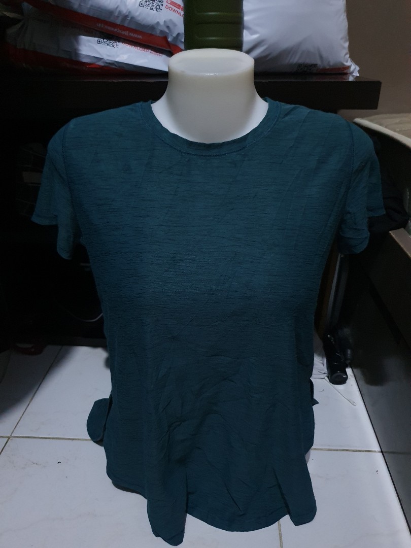 Old Navy Drifit Shirt Women s Fashion Tops Shirts on Carousell