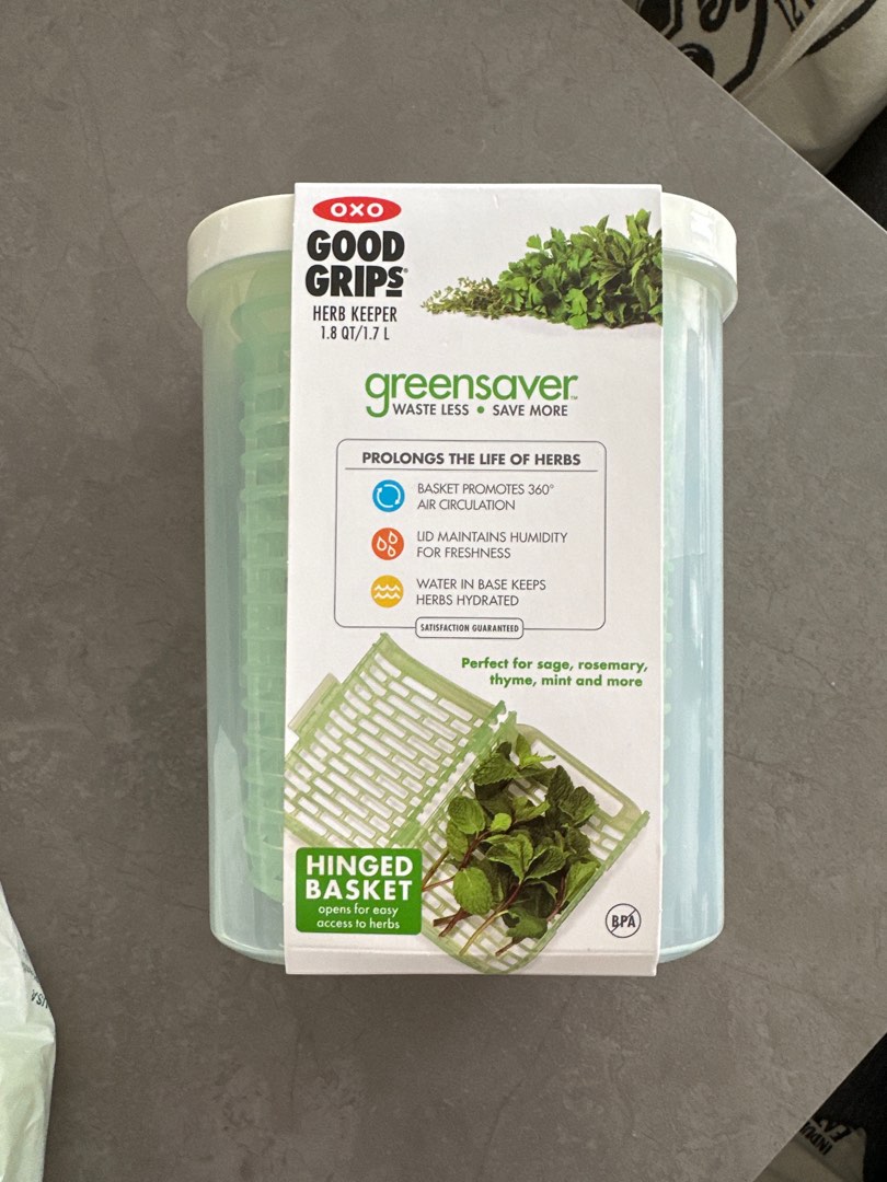 OXO Good Grips GreenSaver Herb Keeper- 1.8 QT