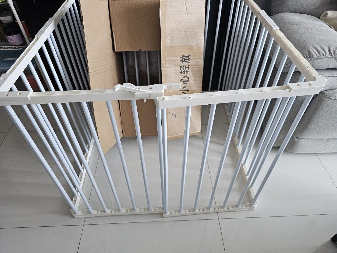 Mamia playpen on sale