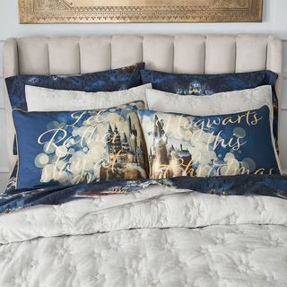 Pottery Barn Teen Harry Potter™ Id Rather Stay at Hogwarts Bedsheet