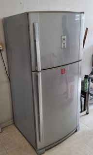 (Category: ) located in . Submitted by coolflower_beaf96 (Listing ID 1250681802, Image 1). Description: .