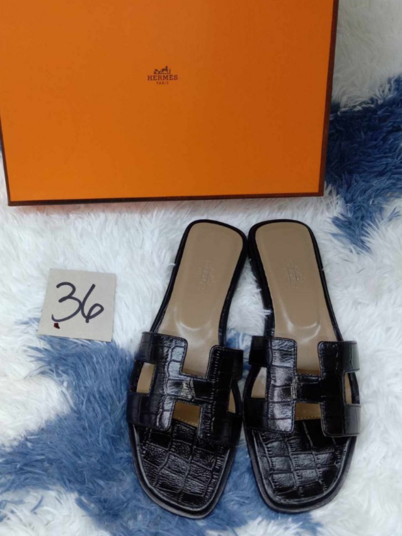 SALE 36 w/Serial Black Hermes Oran Black Oran Sandals Black Flats on ...