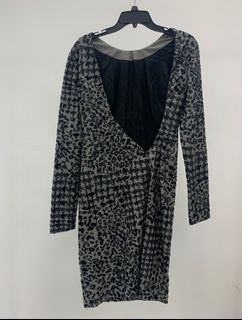 （分類：）位於 。 由 redress 提交（商品編號 1250632778，圖片 1）。簡介： 。