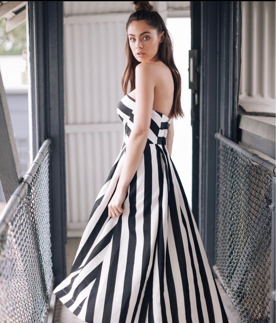 Sheike striped dress online