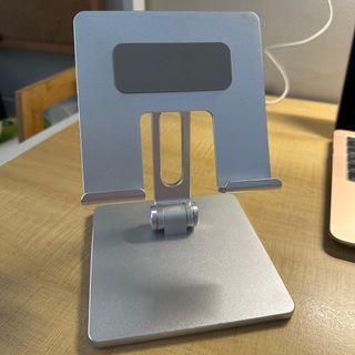 Silver Ipad Stand