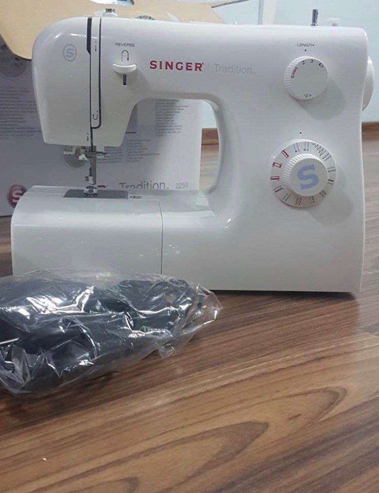 Singer 2259 Domestic Sewing Machine, TV & Home Appliances, Other Home