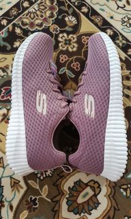 (Category: ) located in . Submitted by fathonah89 (Listing ID 1250646018, Image 1). Description: .