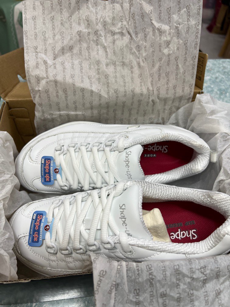 Skechers shape ups 37 best sale