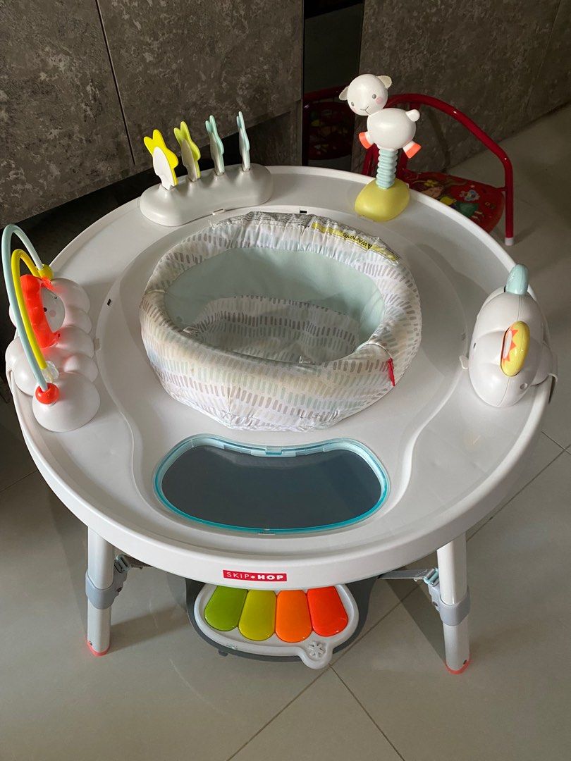 Skip hop hotsell activity center used