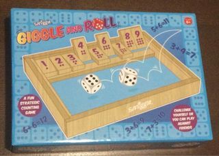 Smiggles giggles and roll board game