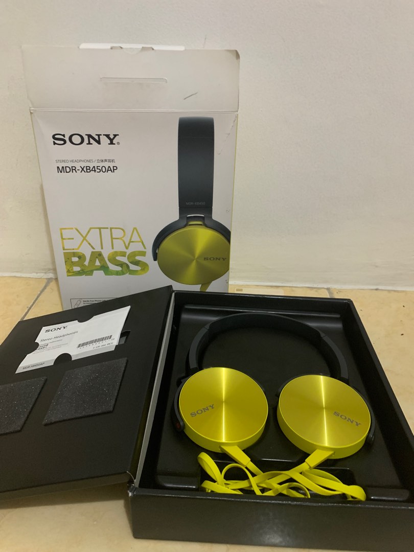Sony headphones MDRXB450AP, Elektronik, Audio di Carousell