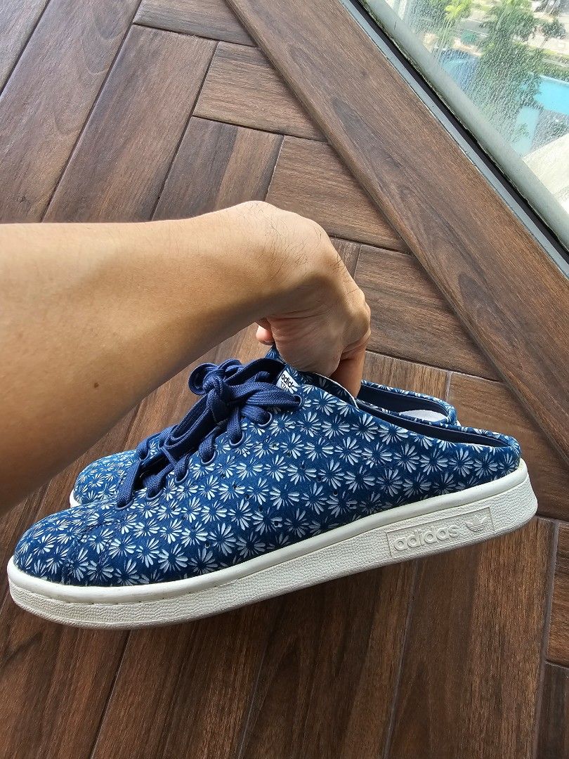Slip on adidas floral cheap