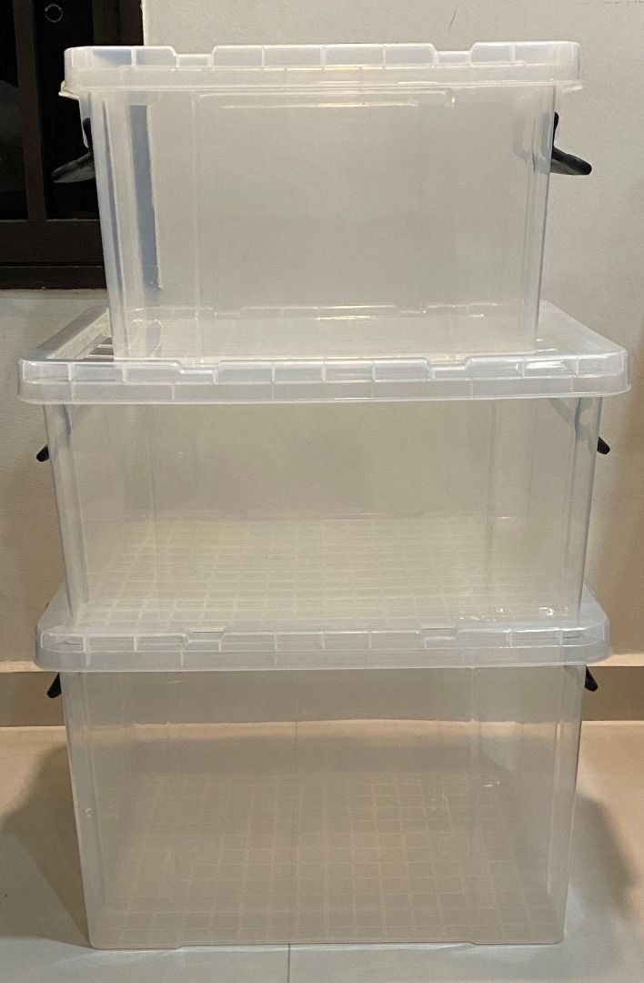 Storage Boxes (Category: Storage Boxes & Baskets) located in Singapore. Submitted by spacepig (Listing ID 1250659801, Image 1). Description: .
