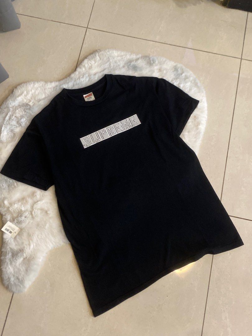 Supreme maze tee