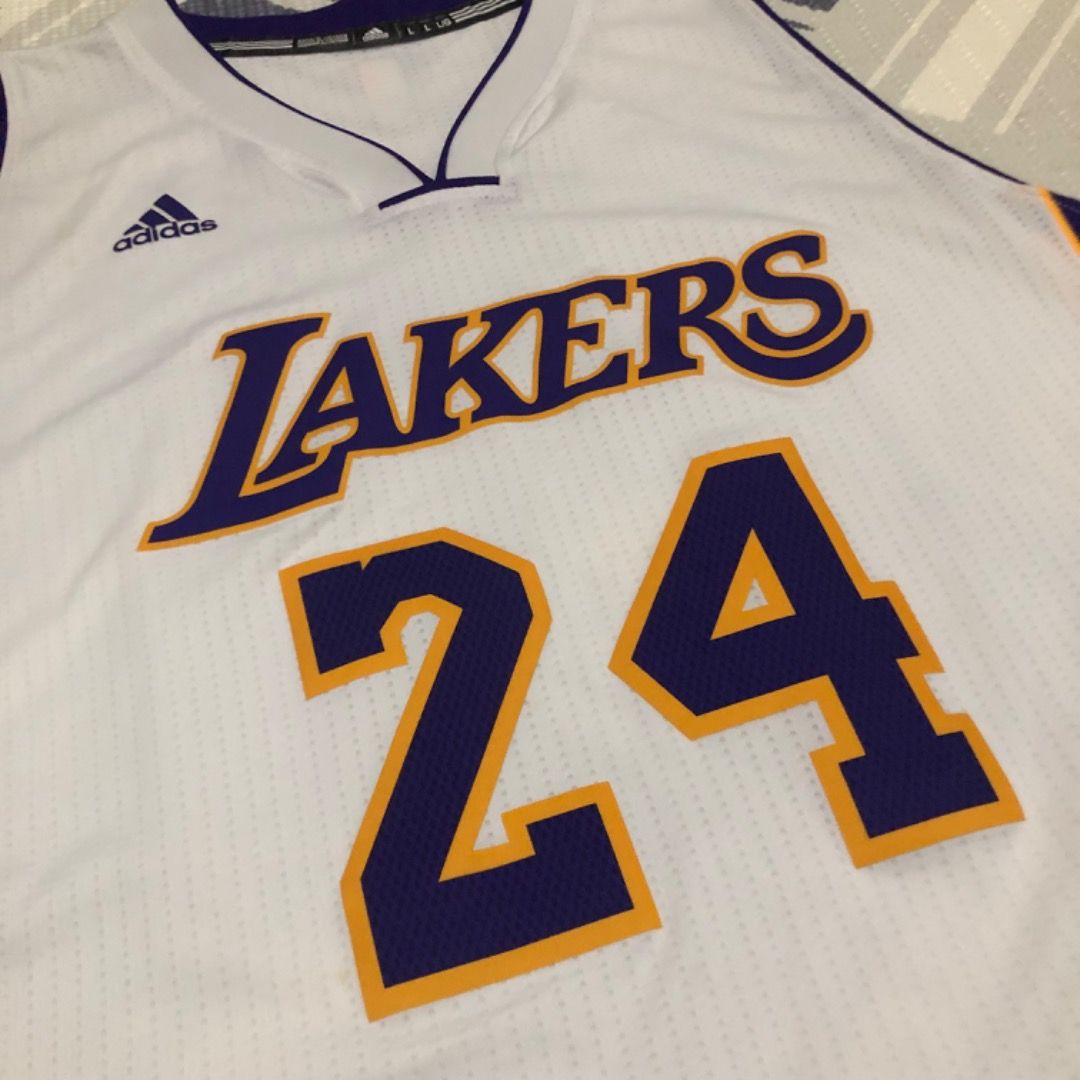 Adidas Kobe Bryant #24 Los Angeles Lakers Jersey S Clippers Vtg Jordan  Swingman