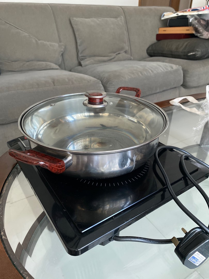 Table top induction cooker with pot, TV & Home Appliances, Kitchen