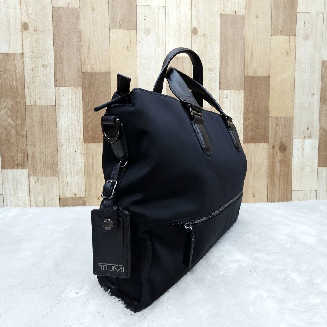 Danner shop brief tote