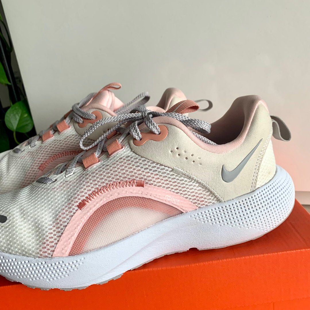 Latest nike shoes for women 219 best sale
