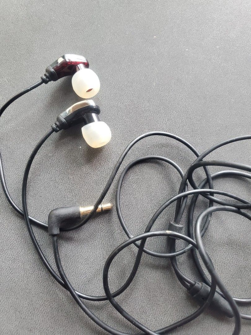 Ultimate ears best sale ue 600