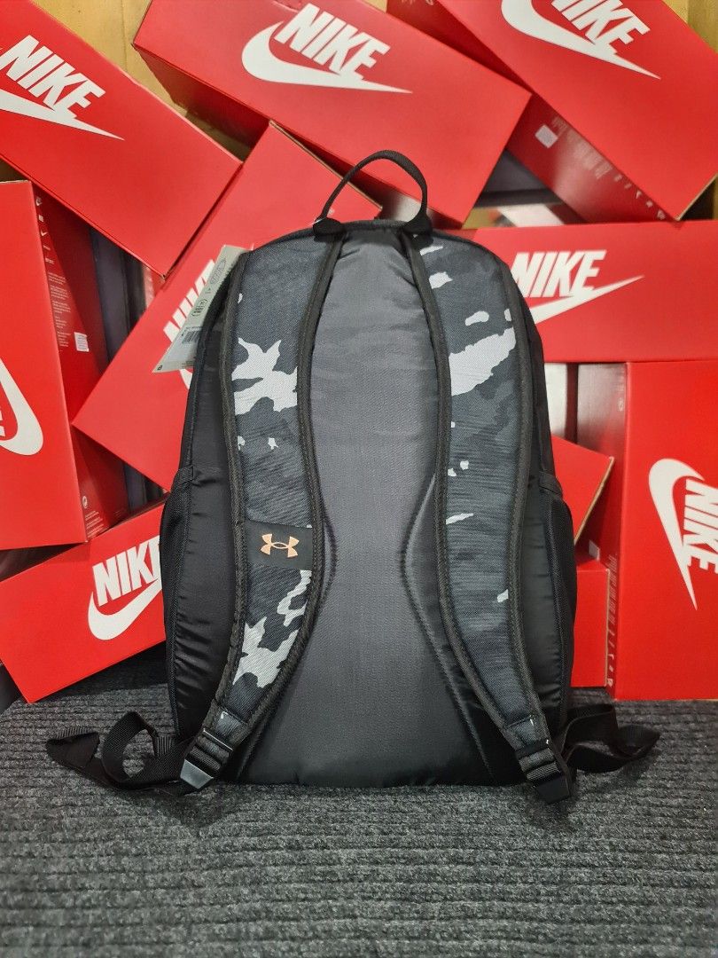 Under armour hotsell 1800 camo backpack