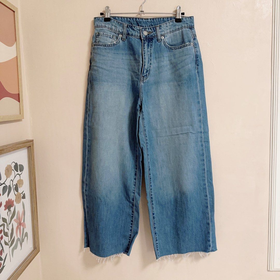 Women's Wide Cropped Jeans