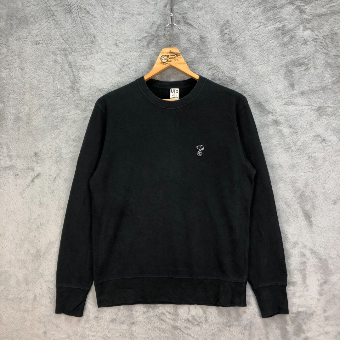 Kaws snoopy sale crewneck
