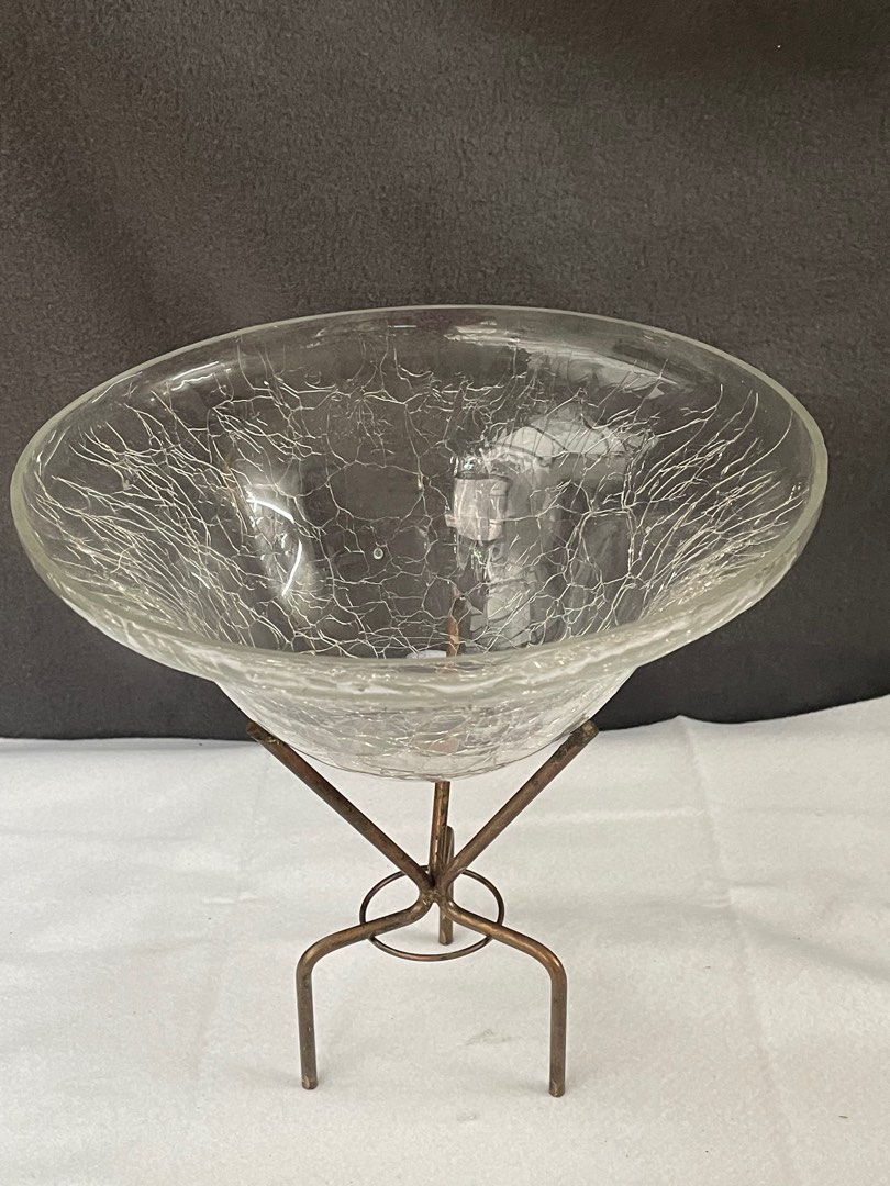 Vintage Crackle Glass Bowl display w/stand, Hobbies & Toys