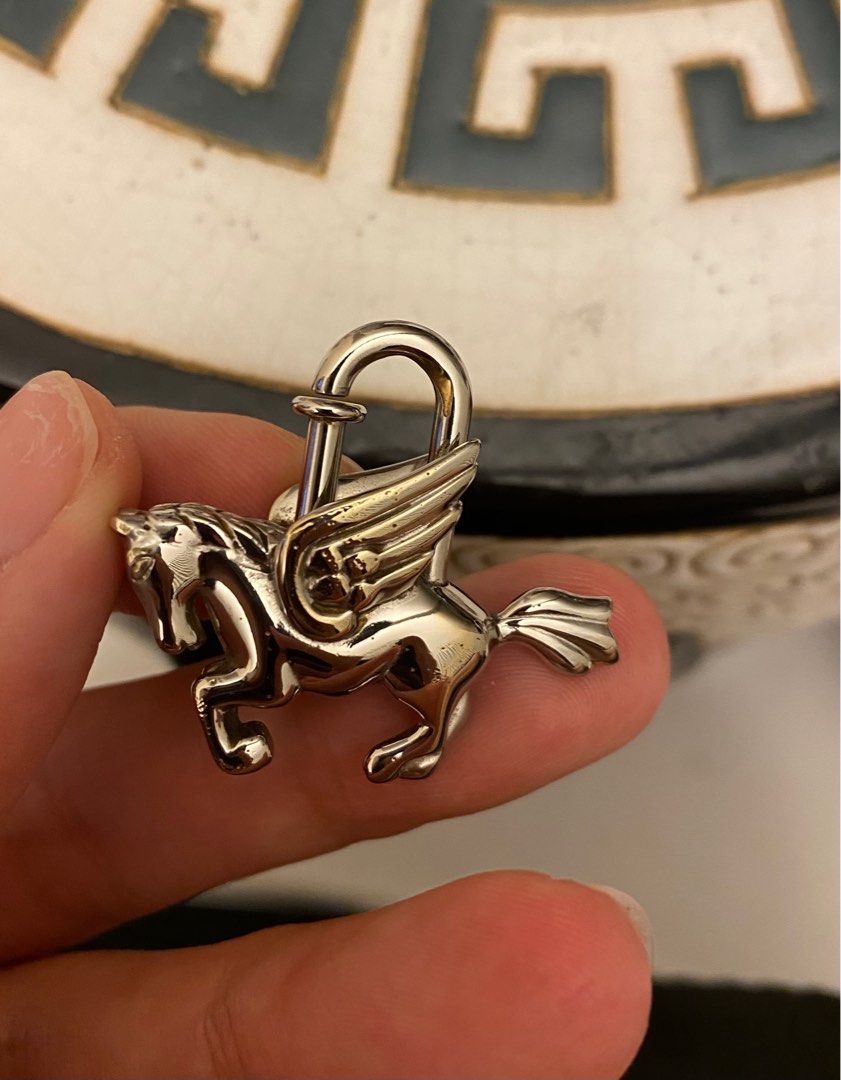 Hermes Vintage 1980s Plated Gold Elephant Cadena Padlock Charm GHW Rare! - poupishop