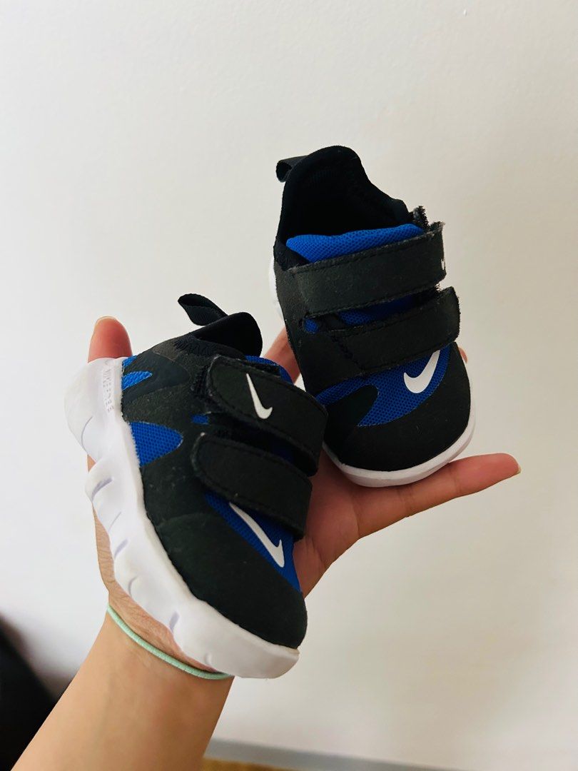 Infant sales sneakers 2c