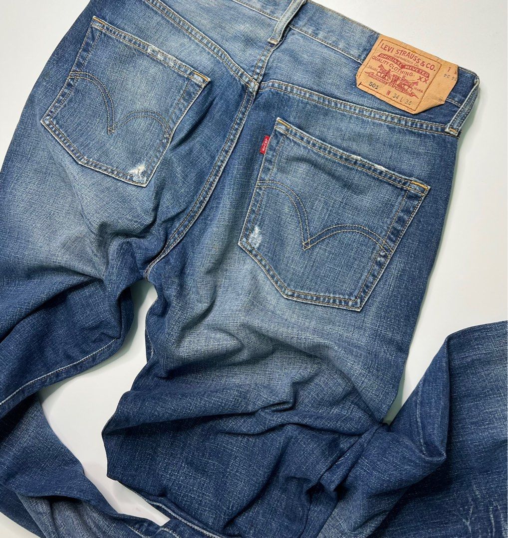 34 Levi s 501 Distressed Jeans Men s Fashion Bottoms Jeans on