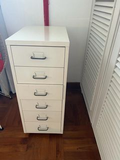 (Category: ) located in . Submitted by mrs_floo (Listing ID 1250842579, Image 1). Description: .