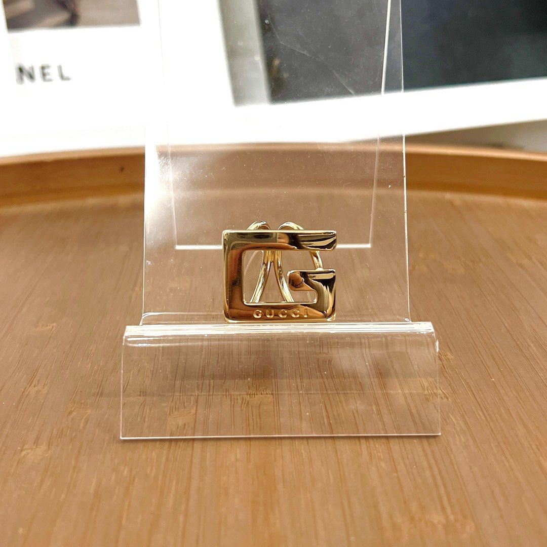 GUCCI Scarf Ring Carousell
