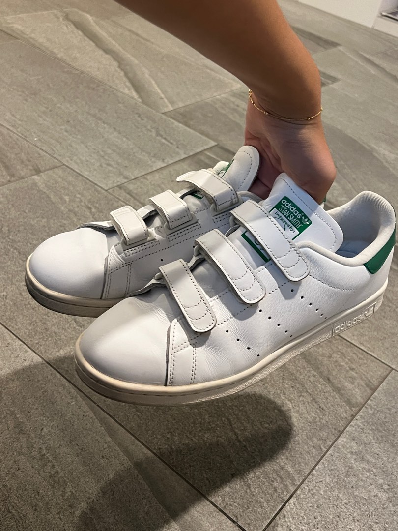Stan smith velcro on sales feet