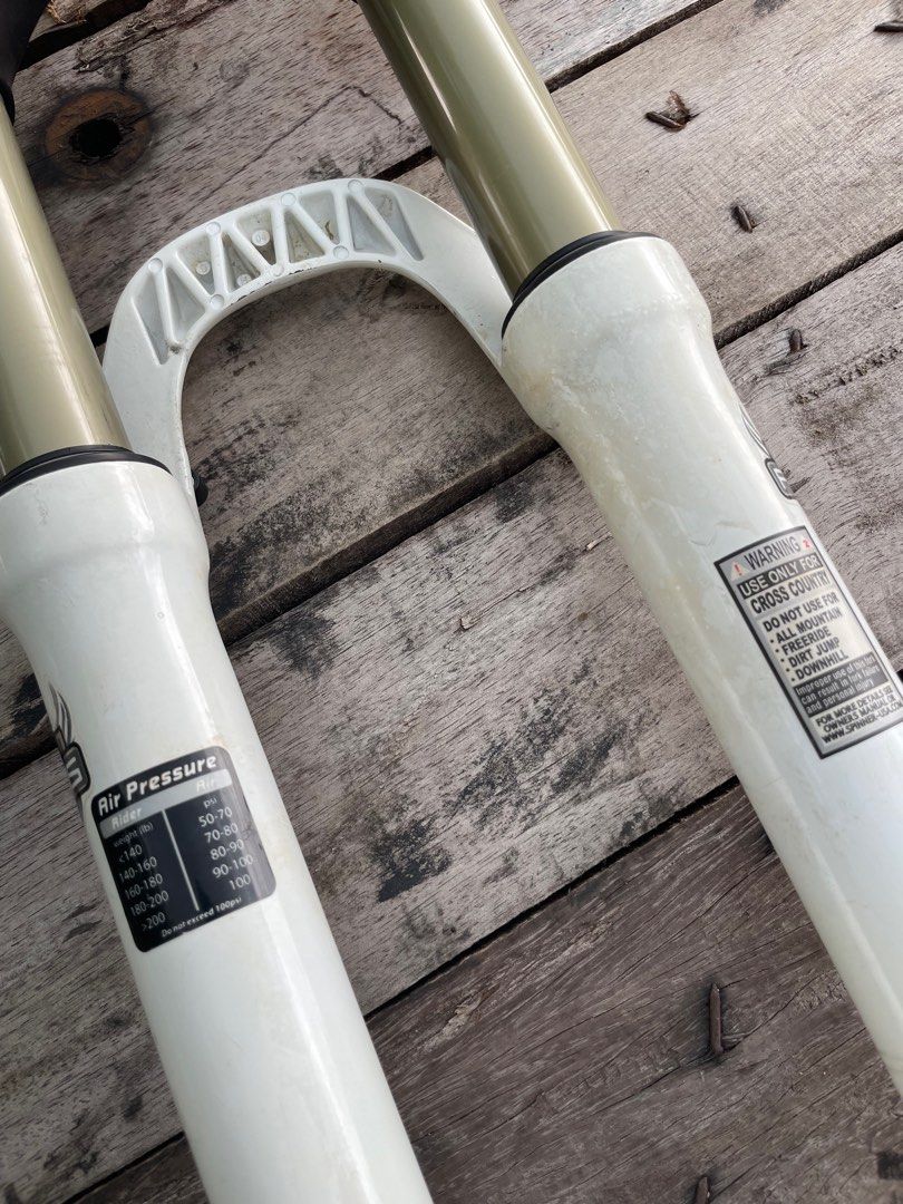 AERIS 320 100 air suspension fork