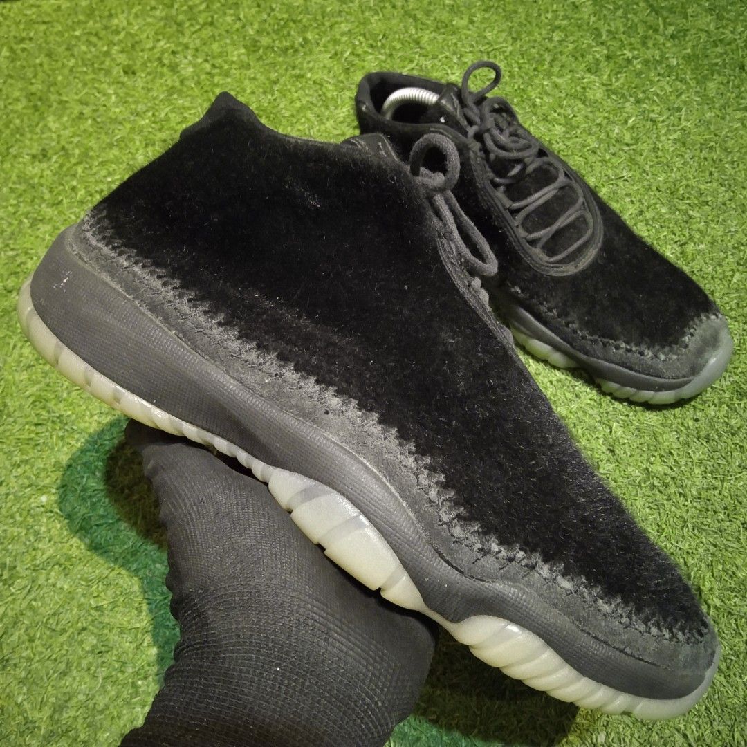 Jordan future deals night maroon