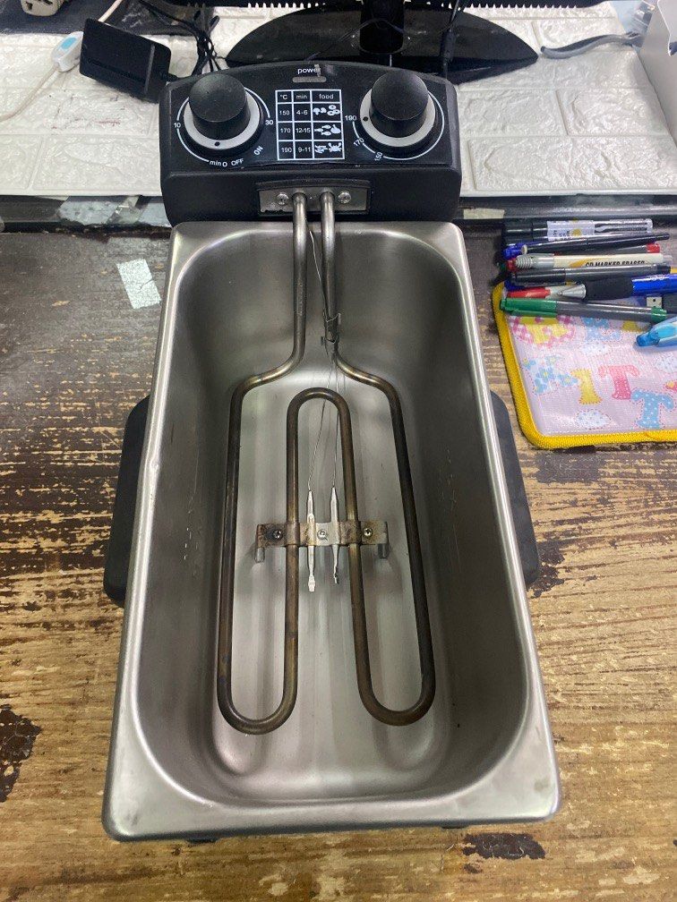 Anko Deep Fat Fryer Stainless, TV & Home Appliances, Kitchen Appliances