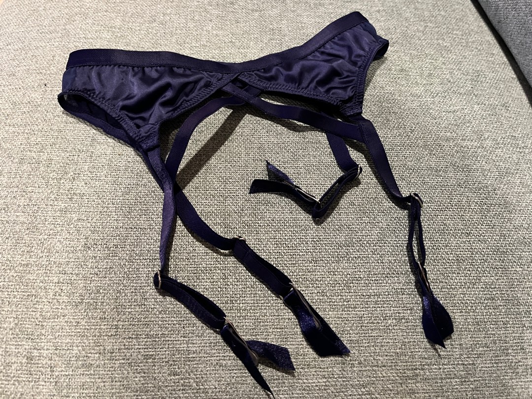 ASOS - Monroe Satin Strappy Suspender (Navy), Women's Fashion, New  Undergarments & Loungewear on Carousell