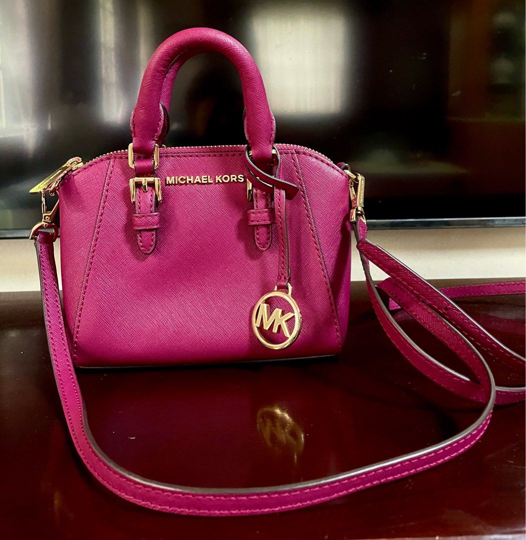 Michael Kors MK Bag Original, Women's Fashion, Bags & Wallets, Shoulder Bags  on Carousell