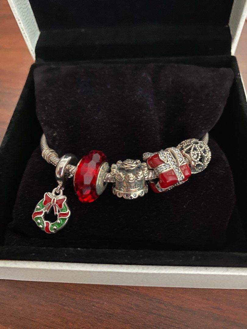 Red shop pandora charms